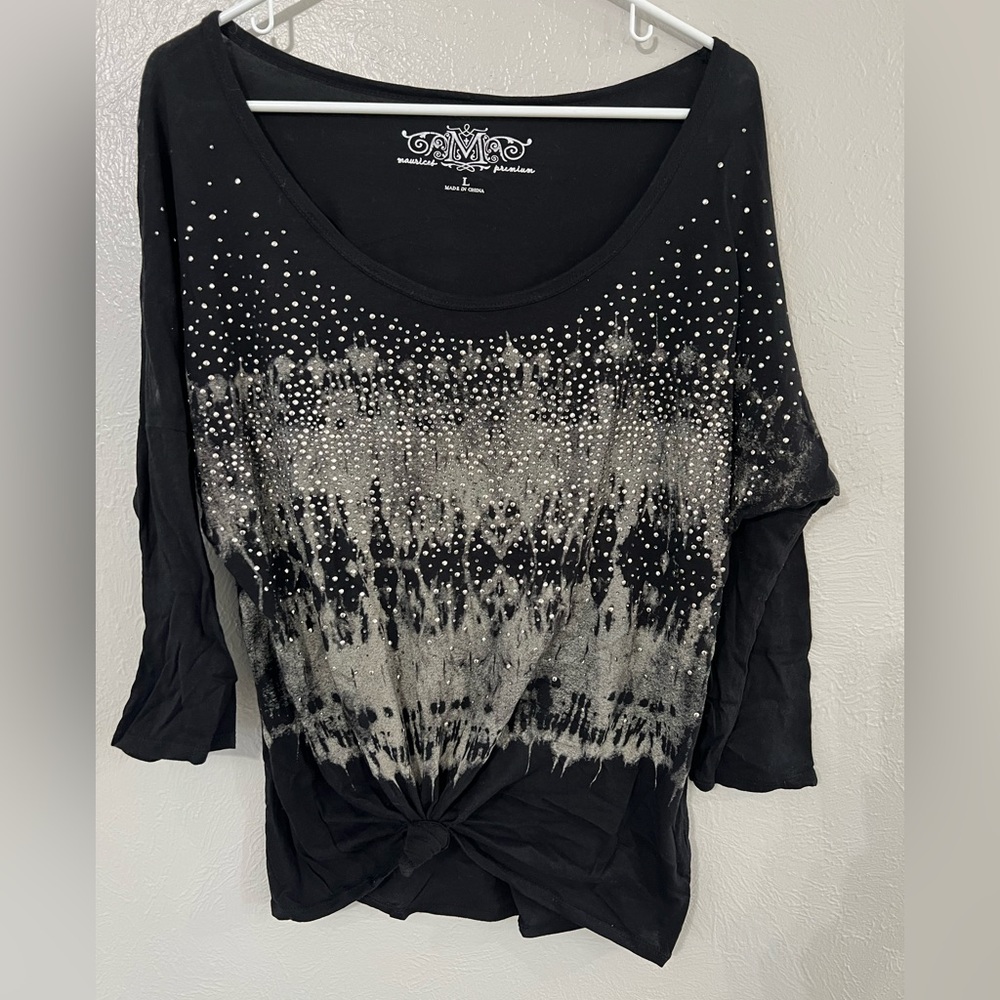 Women’s Maurice’s long sleeve Top